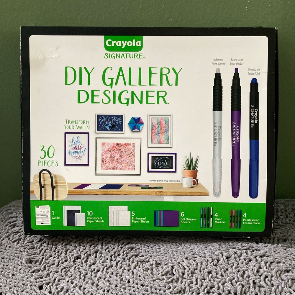 Crayola DIY gallery designer